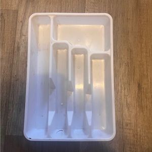 Plastic utensils holder